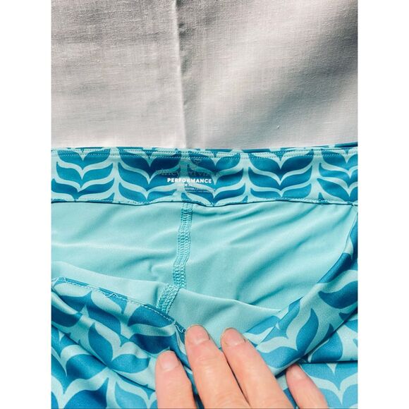 Vineyard Vines Performance Skort Women’s Small Blue Leaf Print Active Golf Tenni - Picture 2 of 6